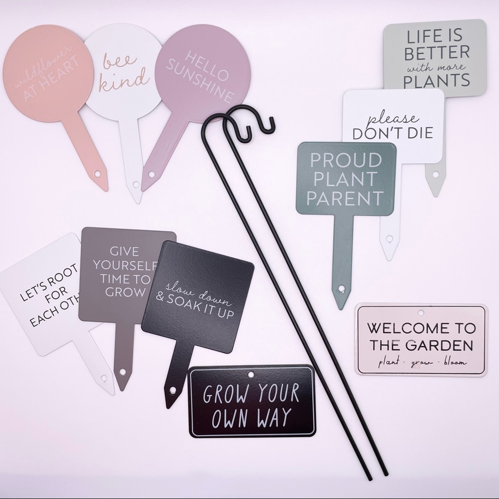 4 Packs Mini Metal Plant Garden Markers and Stakes Signs